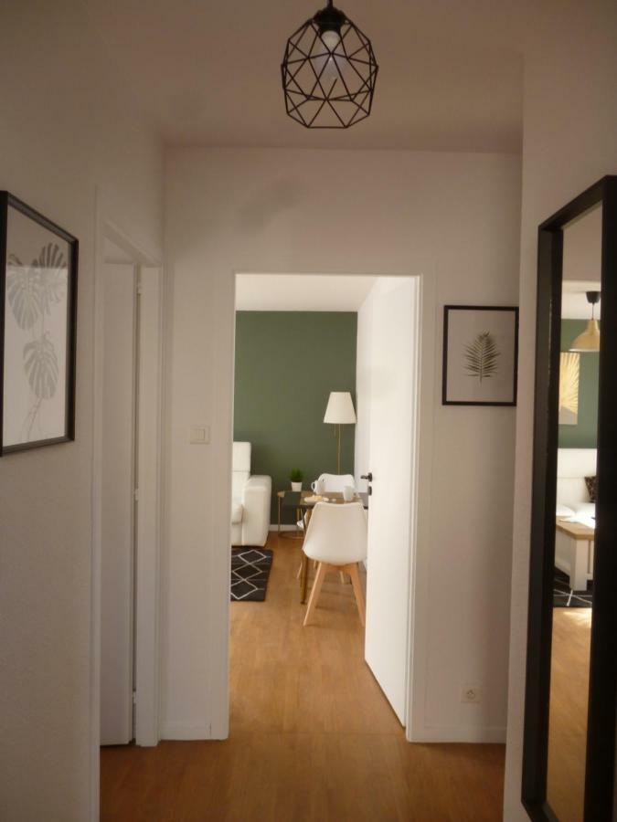 4 Clarence App Avec Parking Hyper Centre Thonon Apartment Exterior foto