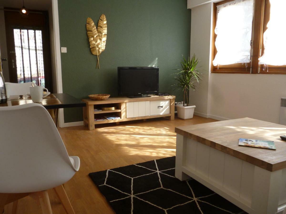 4 Clarence App Avec Parking Hyper Centre Thonon Apartment Exterior foto